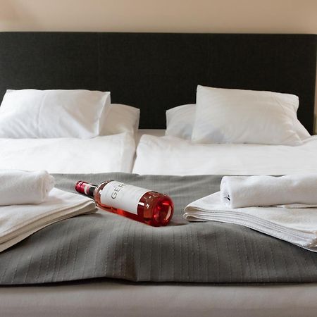 Accomo Apartmanhaz Siófok Zewnętrze zdjęcie