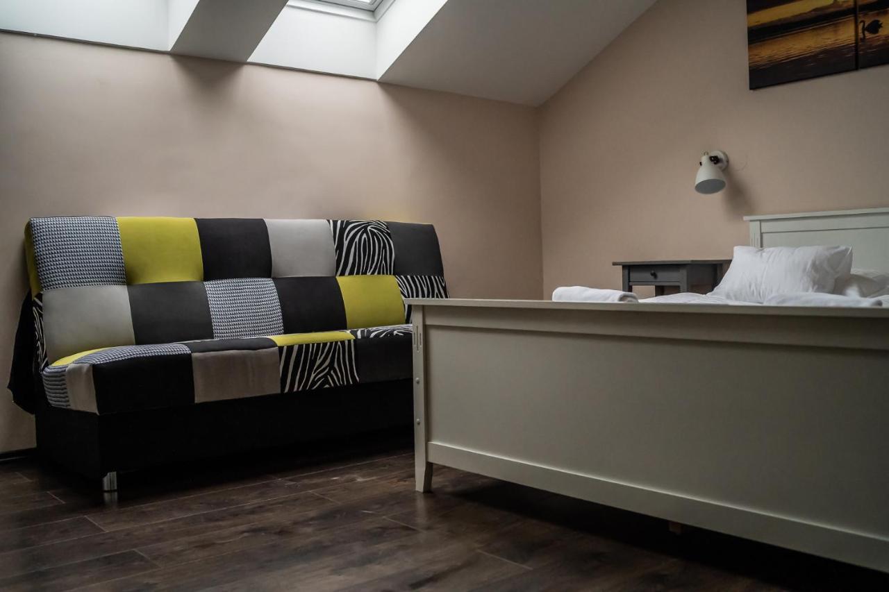 Accomo Apartmanhaz Siófok Zewnętrze zdjęcie